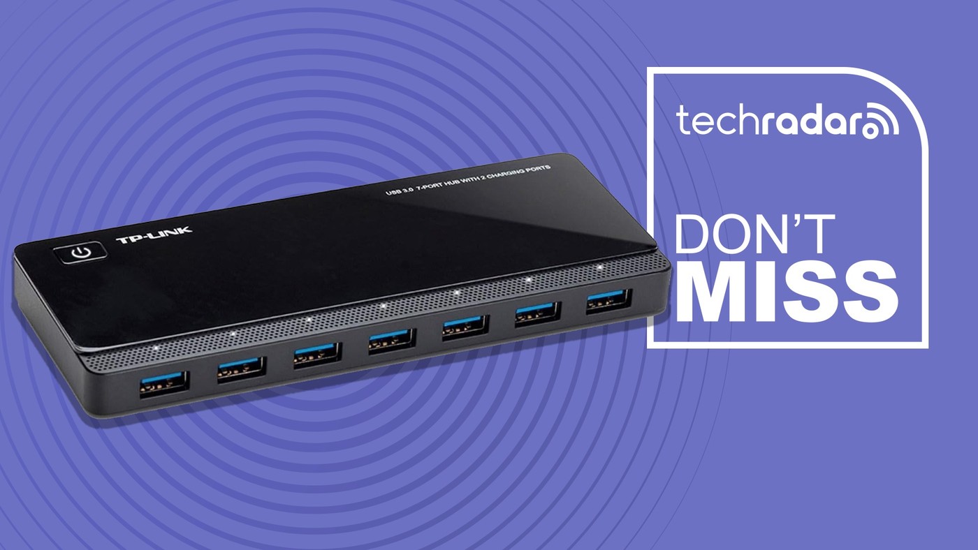 A Powered USB Hub Groups Data and Charging Tasks